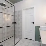 公寓 3 Bedroom - Dietla 11 *