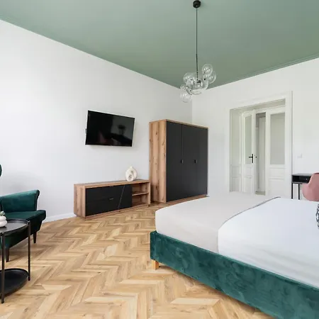 Two Bedroom - Dietla 11 Apartment Krakow