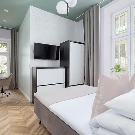 Mint Breeze - 3Br - Old Town Apartament Kraków