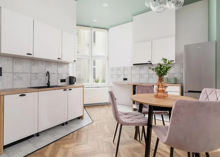 Apartment Two Bedroom - Dietla 11 *