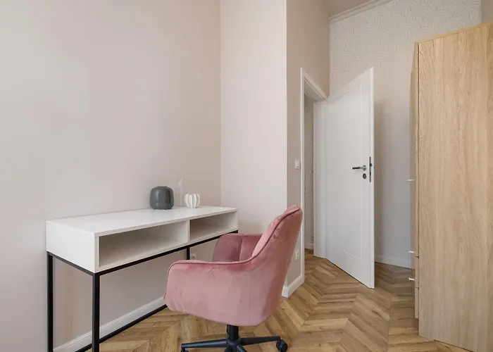 Two Bedroom - Dietla 11